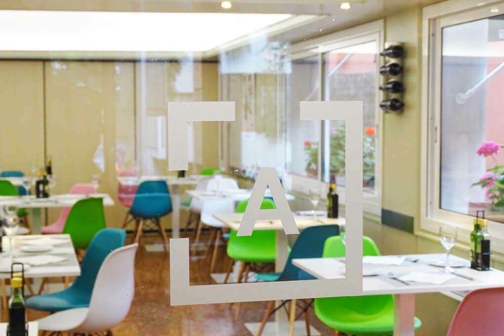 Tres Torres Atiram Hotel Barcelona Bagian luar foto
